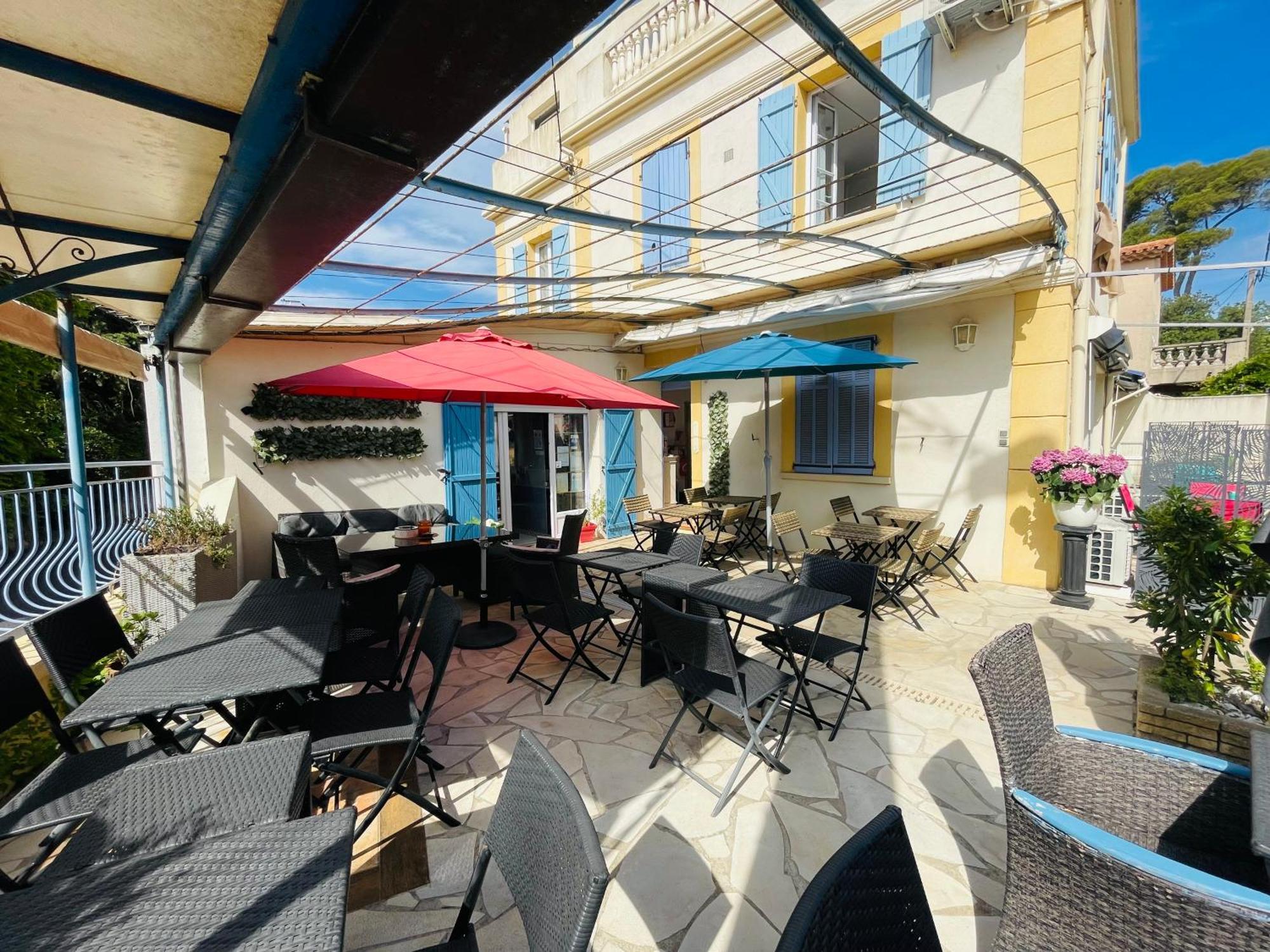 Hotel L'Escale Au Soleil แซงเตกูลฟ์ ภายนอก รูปภาพ