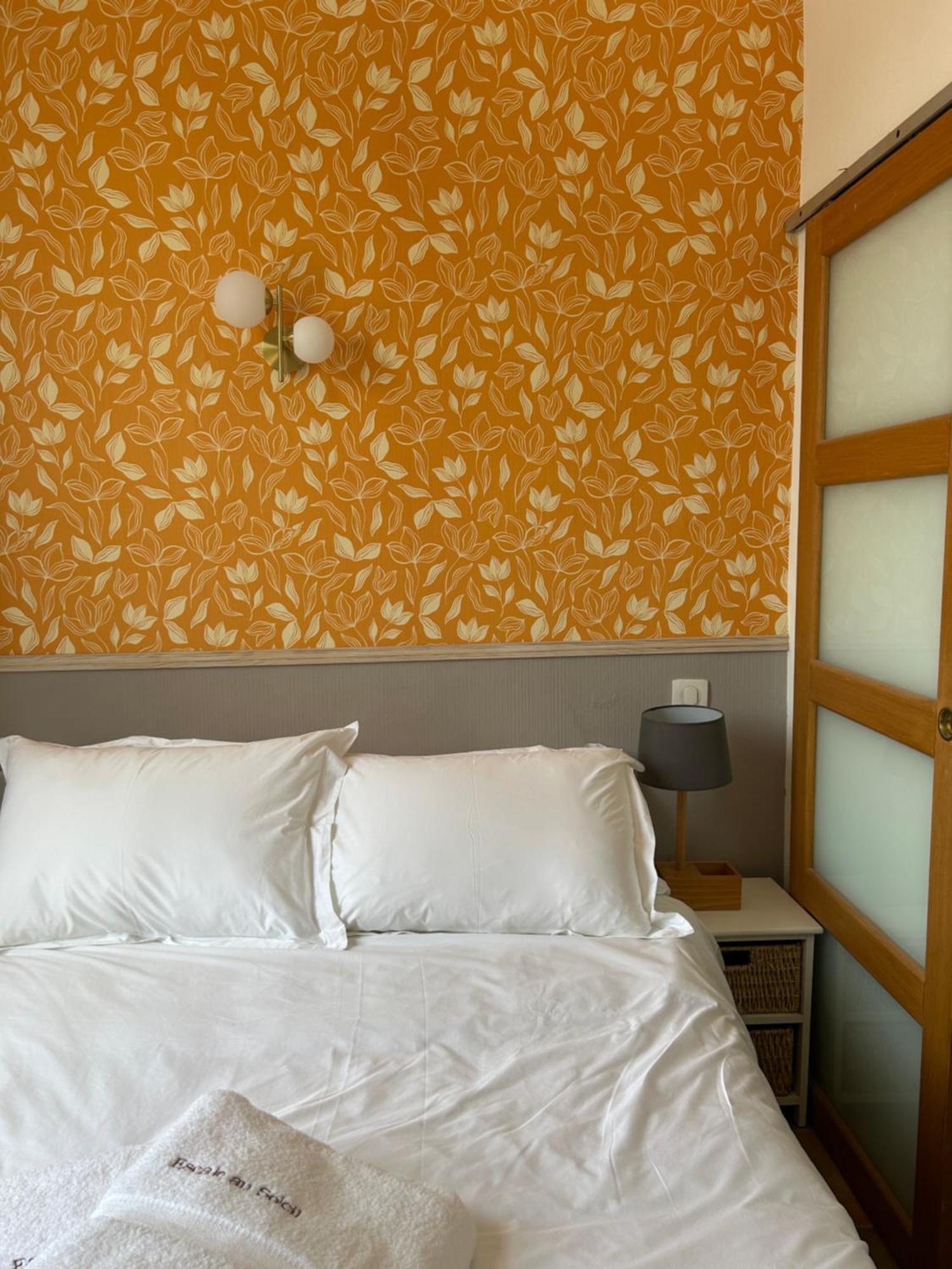 Hotel L'Escale Au Soleil แซงเตกูลฟ์ ภายนอก รูปภาพ